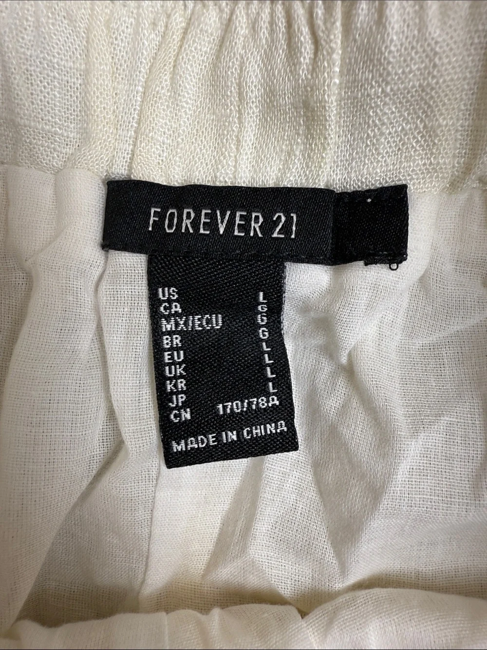 Forever 21 Cream High-Waist Elastic-Waist Women's Shorts Normcore Cottagecore